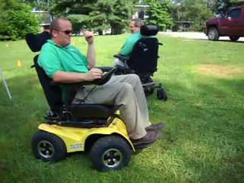 Outdoor electric wheelchair